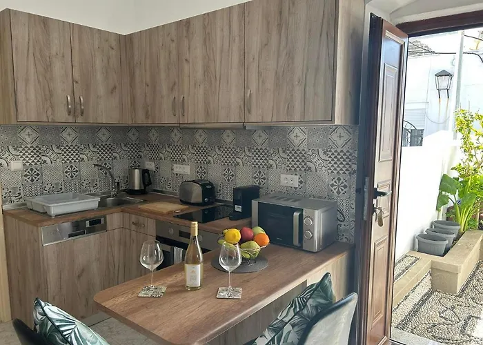 New 45 Renovated Линдос