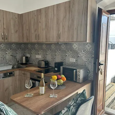 New 45 Renovated Lindos (Rhodes)