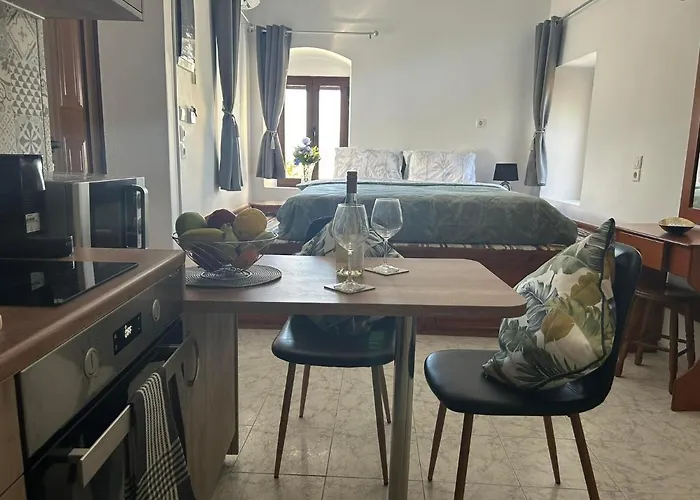 New 45 Renovated Apartman *