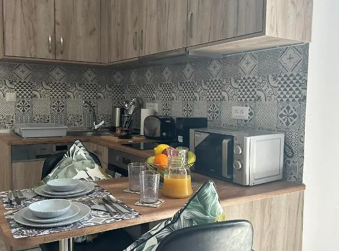 New 45 Renovated * לינדוס