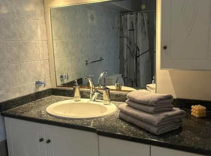 New 45 Renovated Daire Líndos