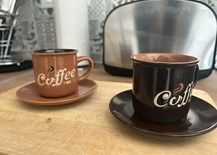 New 45 Renovated Daire Líndos